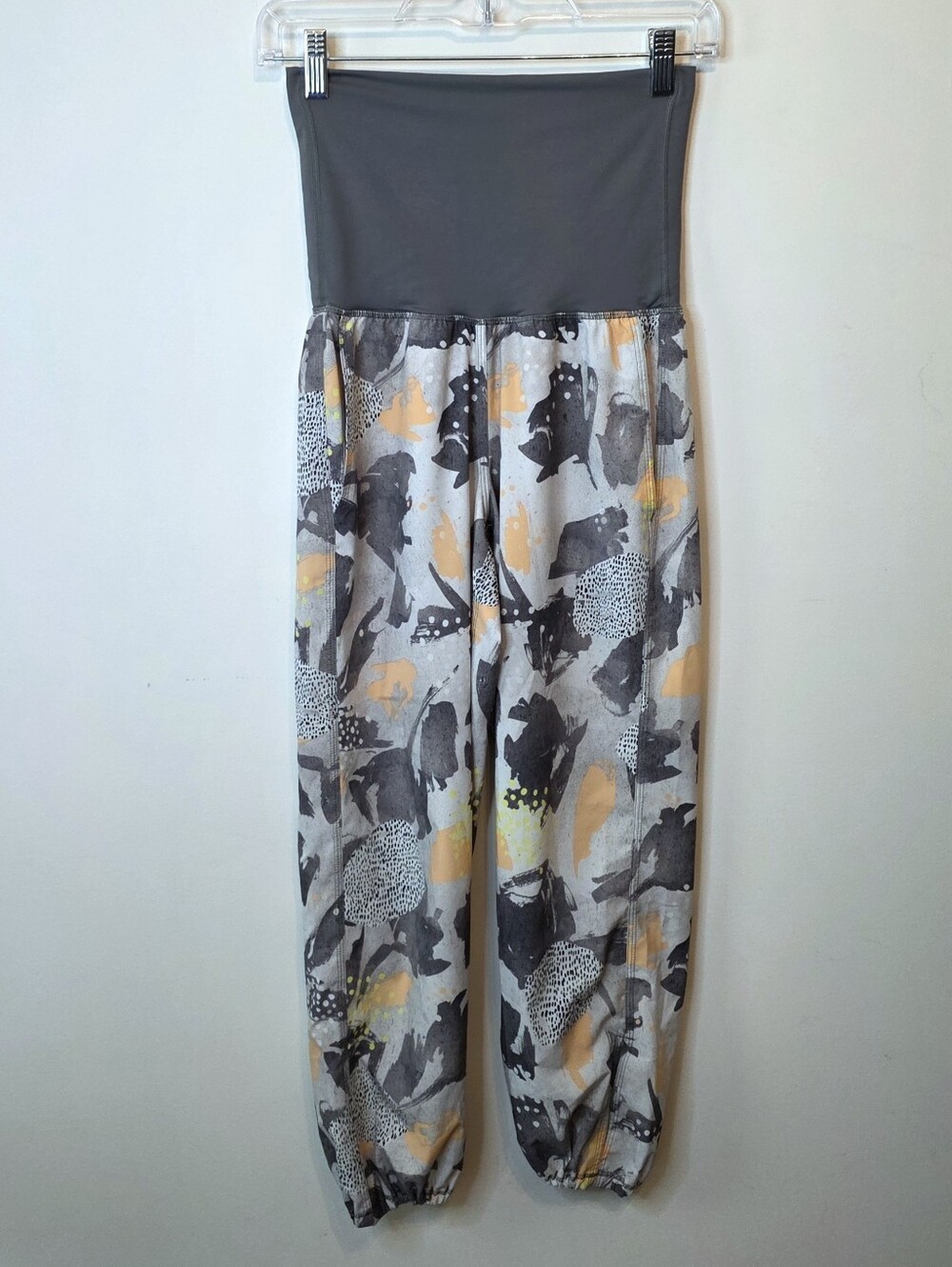 Lululemon Om Pant Mini Art Pop White Multi Slate Harem Jogger Fold Over Size 2
